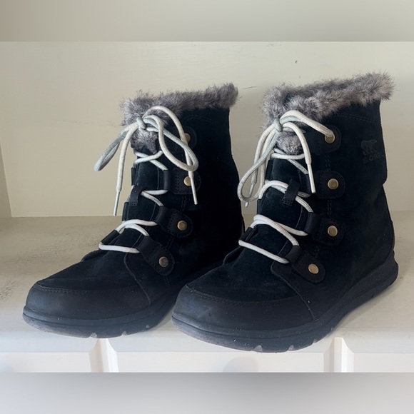 Sorel Women’s Explorer Joan Suede Waterproof Ankle Boots Size 9 - Picture 3 of 10